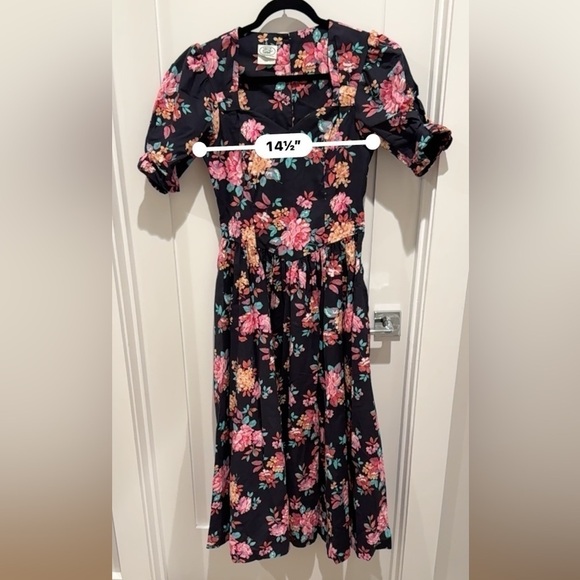 Laura Ashley prairie Floral black Dress with Pink and green Accents puff sleeve - Picture 11 of 13